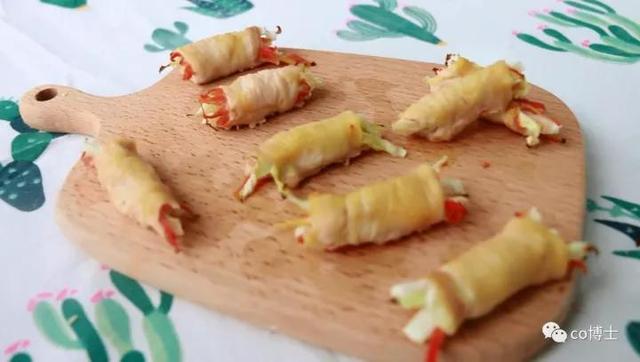 烤箱狗狗零食制作方法:给狗狗做零食用烘干机好还是烤箱好？ 自制狗狗零食烤箱制作方法