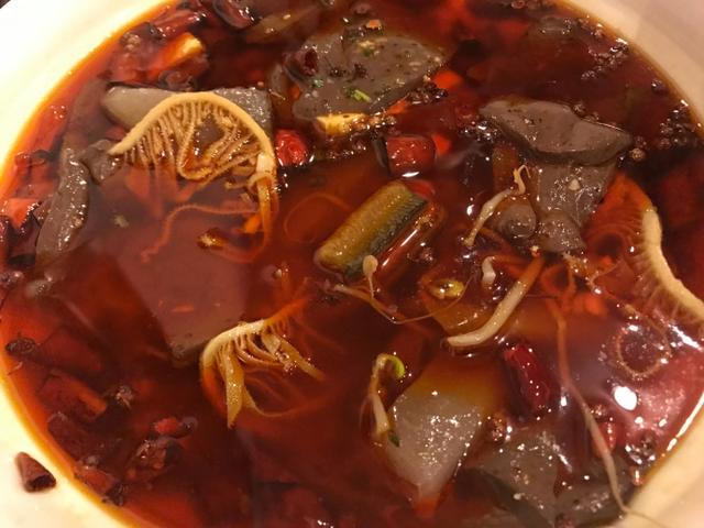 汪峰全家聚餐:北京有什么适合全家聚餐的地方？