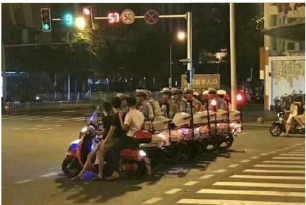 你的手机里有哪些猫咪<a href=https://maguai.com/list/39-0-0.html target=_blank class=infotextkey>搞笑</a>图片(猫咪头像图片微信头像)