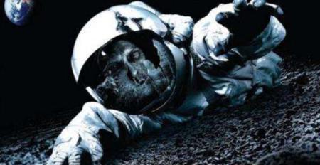 人体漂浮术:如果人死后漂浮在太空，身体会被分解吗