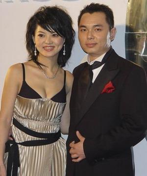 侯佩岑老公黄伯俊:如何看待周杰伦和侯佩岑这段感情？