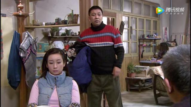 周小斌老婆:有类似《正阳门下》的年代剧吗？