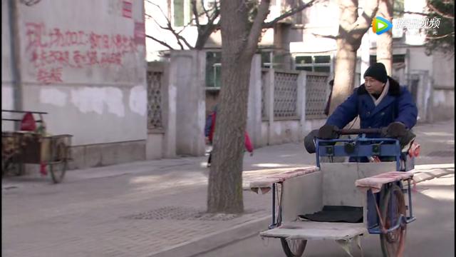 周小斌老婆:有类似《正阳门下》的年代剧吗？