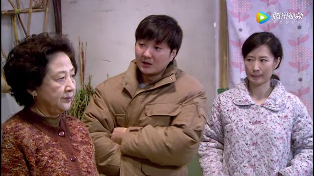 魏冰雪:有类似《正阳门下》的年代剧吗？