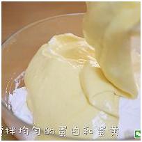 蒸蛋糕怎么是实心的？怎么蒸的松软？
