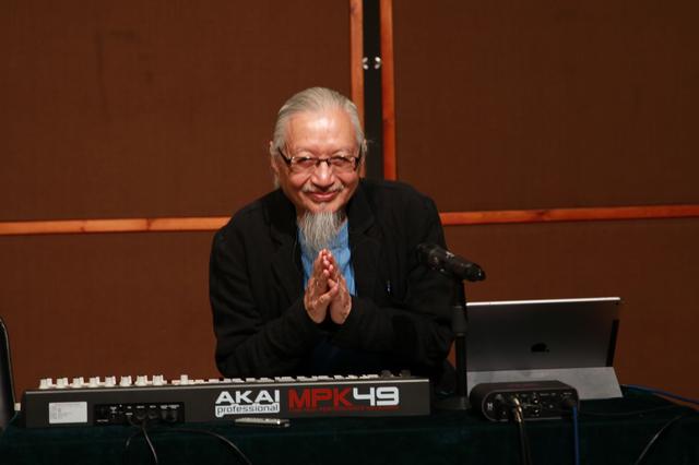 中国有没有久石让大师级别的作曲家？