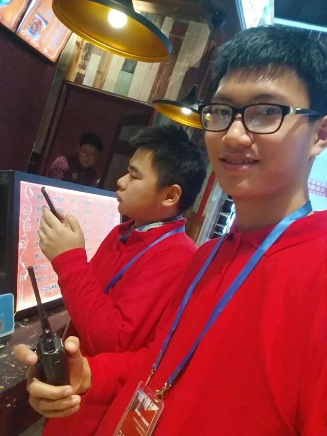 送女朋友保平安的礼物,平安夜你们都送女朋友什么？