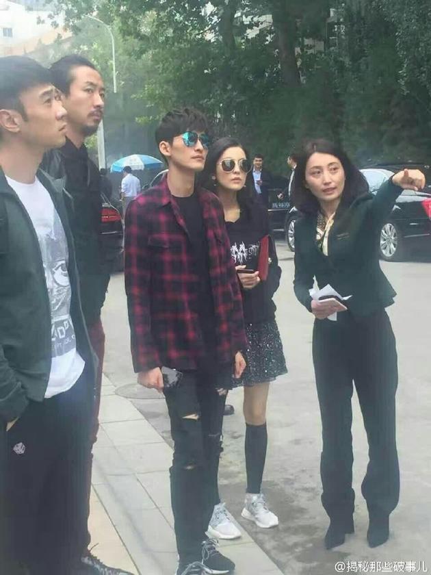 娜扎张翰否认复合:张翰娜扎和平分手，这对CP曾经有哪些养眼的情侣装造型？