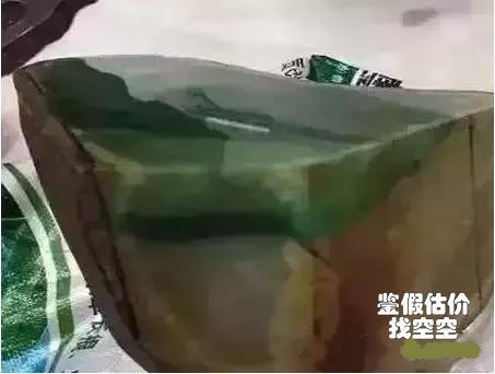 一亿翡翠原石切200亿,翡翠原石切垮后如何复活？