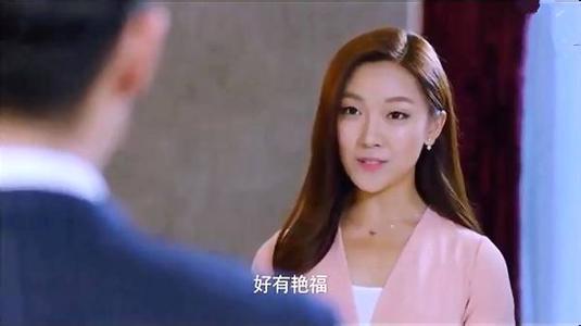 追女生不会说话，如何让女生喜欢上和你聊天