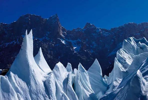 玉龙雪山在哪里，玉龙雪山在哪