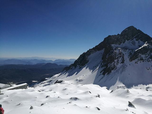 玉龙雪山在哪里，玉龙雪山在哪