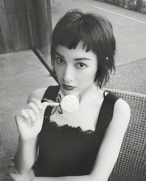李维嘉和吴昕:谢娜待产，吴昕解约，维嘉缺席录制，“快本”这是要停播了吗？