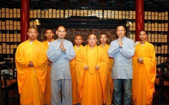 李阳前妻:安全，止于家暴。李阳，为何不断挑衅妇女人身安全？