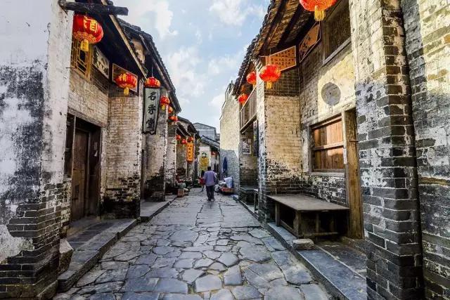 陆定一简历:准备出去自驾游，在广西去哪里好玩呢