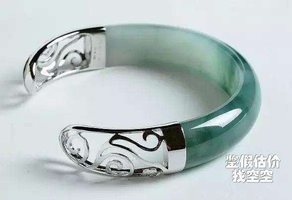 手镯玉碎了有什么说法,经常佩带的玉碎了该如何补救？