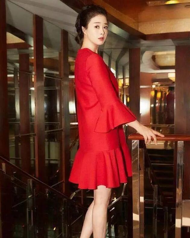 王希维素颜:来自新疆的女明星们你觉得谁最好看？