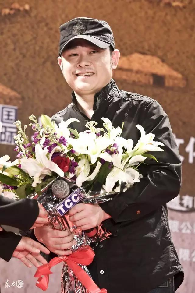 那英结婚了吗:这段时间关于那英的文章特别多，她究竟怎么了？