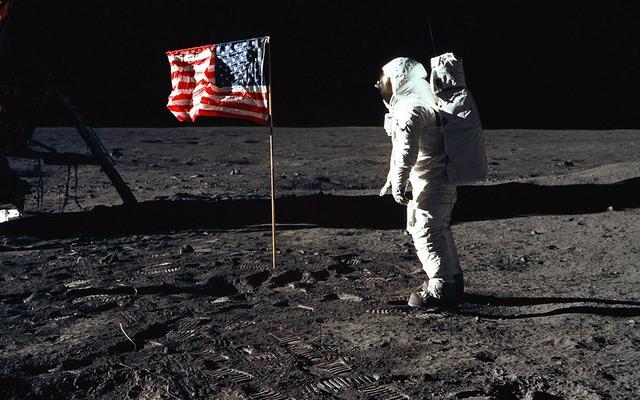 为什么这么多年没人登月，人类登录月球这么多年，为何至今再无登月球或建设月球的说法