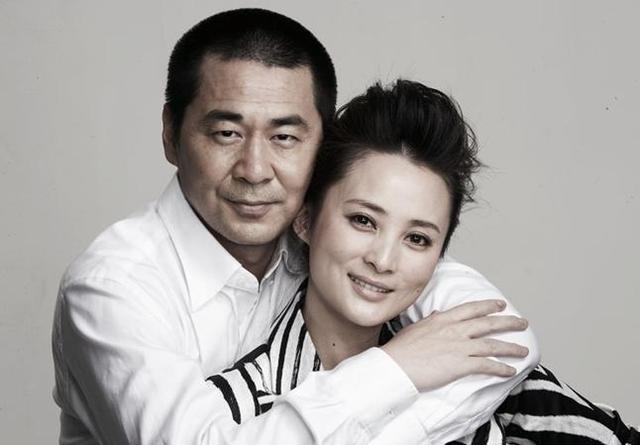 周润发的老婆是谁:容貌差异巨大，却恩爱无绯闻的明星夫妻都有谁？