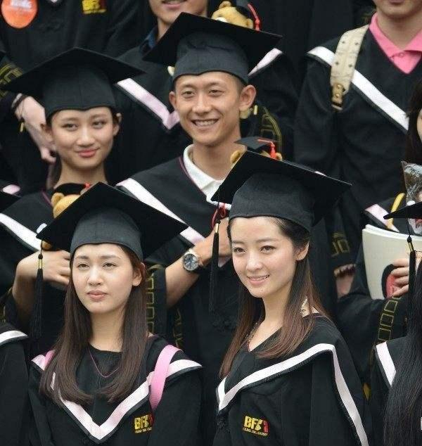太阳城申博:学士、硕士、博士和博士后的区别是什么？