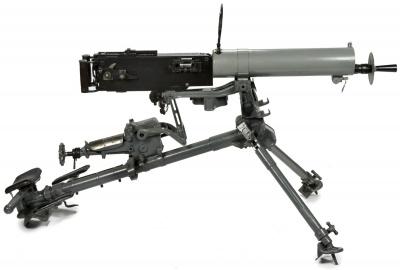 九龙朝80级装备,二战时期，国民党军队装备有哪些轻武器？