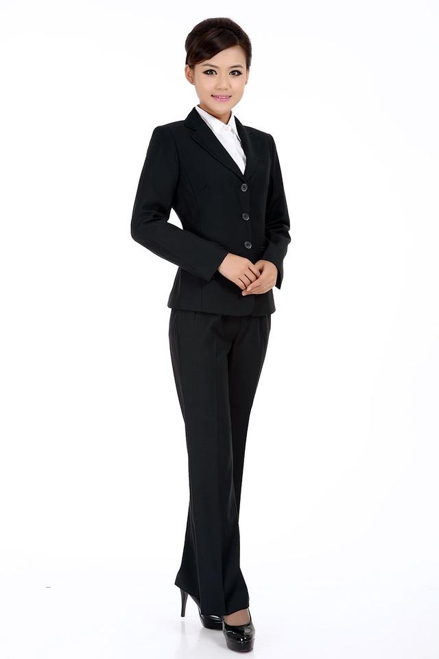 头条问答 - 女生冬季去银行面试怎么穿啊?(1个回答)