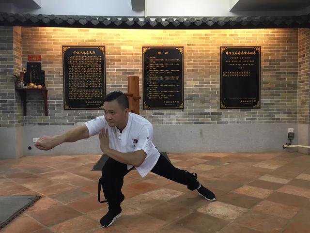 香港空姐学咏春-香港航空空姐学习咏春拳