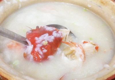 正宗广式粥是啥样的，在广东能吃到砂锅粥的地方你知道的有哪些