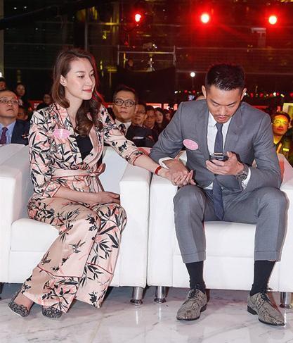 林丹结婚:国家羽毛球队有哪些男女运动员之间谈过恋爱？