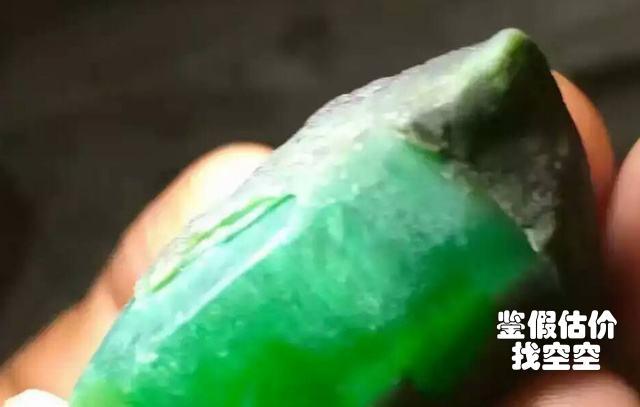 翡翠各个场口的介绍,哪个翡翠原石场口，比较容易出帝王绿？