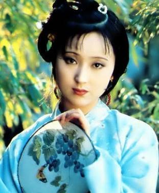 郝彤近况:《红楼梦》里黛玉和宝钗扮演者后来怎么样了？