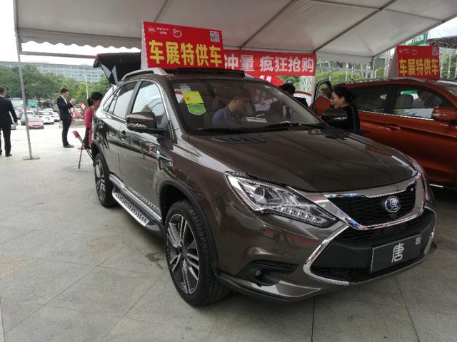 深圳 新能源车，在深圳家里有一辆耗油的SUV，再买一辆新能源车怎样