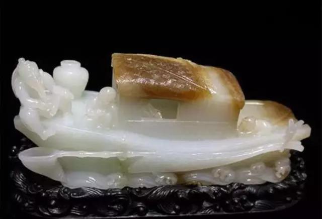 糖玉的特点和鉴定方法,怎样鉴定和田玉中的糖玉？