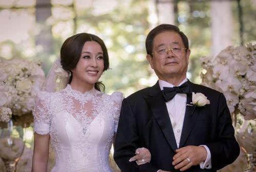 刘晓庆老公是谁:刘晓庆和斯琴高娃谁的影响力更大？演技更棒？你最喜欢谁？