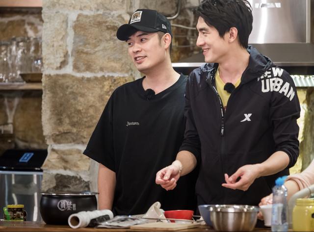 圣诞节给男朋友送什么礼物能让他刻骨铭心？