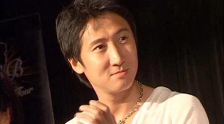 周家蔚洪天明:香港TVB无线电视台旗下的艺人有哪些，请告诉我，越多越好
