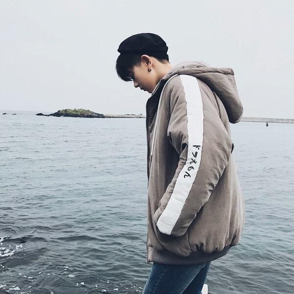 广东批发衣服的微信:哪里有质量好又便宜的工厂尾货衣服卖？