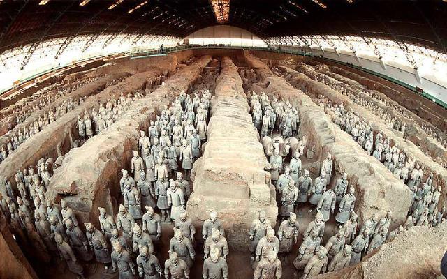 千秋大桥建桥灵异事件:秦始皇兵马俑有什么诡异的地方？
