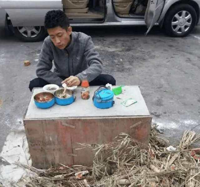 张一山舞林大会:舞林大会这几界冠军是谁？