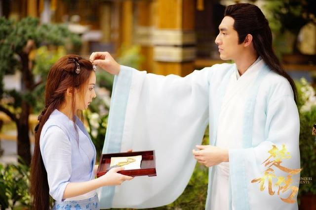李易峰喜欢赵丽颖:星玥Cp、凡瑶Cp、启月Cp到底哪一对站的人多啊，为什么呢