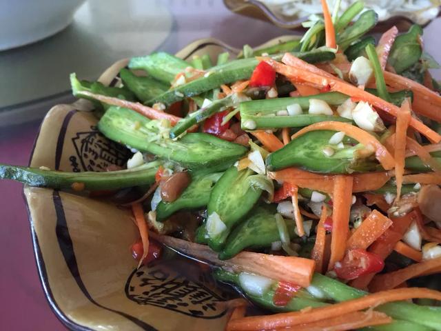 傣族的饮食:西双版纳的傣家菜有什么特色？