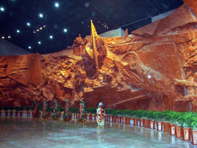 渡江战役简介:为何古代战争都强调长江天险？长江那么长，别的地方不能渡河吗？
