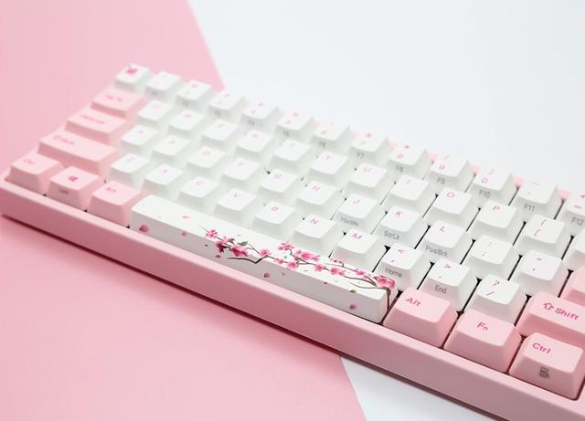 hellokitty藏尸案:送礼物总被嫌弃审美，有哪些适合送给女生的礼物？