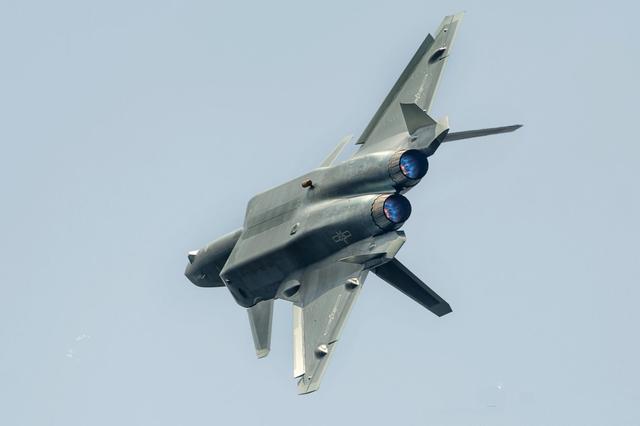 头条问答 - 歼20换发ws-10b,机身不需要改动吗?(18个回答)