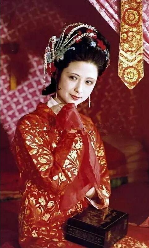 郝彤近况:为什么有些人说陈晓旭之后再无林黛玉？