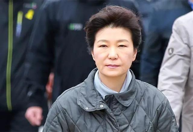 韩国前总统朴槿惠出狱，朴槿惠还会有机会做总统吗？