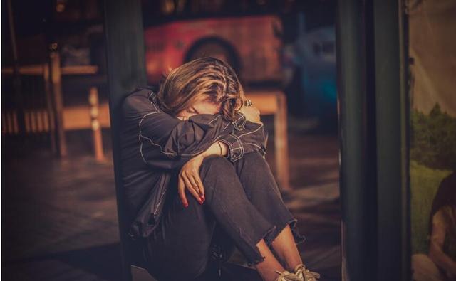 微信忧伤的说说:有哪些唯美伤感的微信个性签名分享？