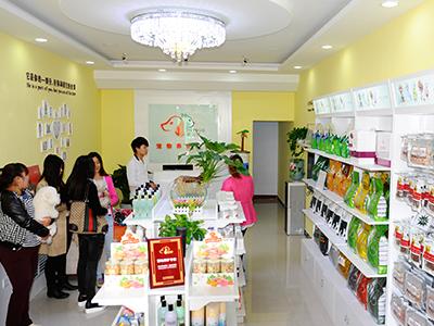 另类宠物店加盟创业计划方案:求大学生创业建议，如何开好一家宠物店呢？ 宠物店加盟渠道网络