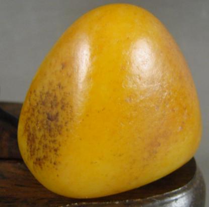 黄玉有几种,和田玉、黄玉的选购与收藏有哪些技巧？